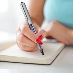 Uni Ball Eye Fine 0.7 Sort